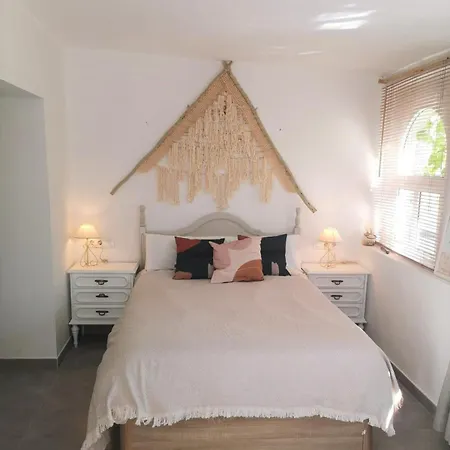 Apartamento La Casa De Piedra A Orillas Del Mar
