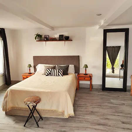 Apartment La Casa De Piedra A Orillas Del Mar