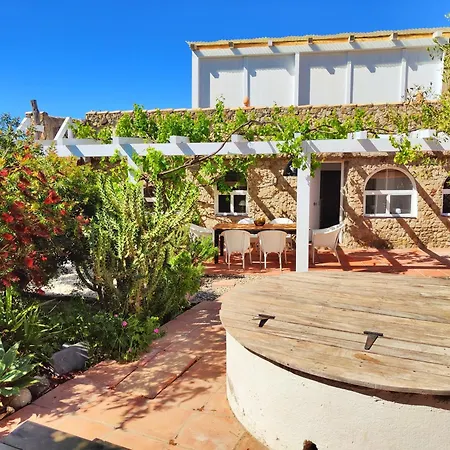 La Casa De Piedra A Orillas Del Mar Apartment